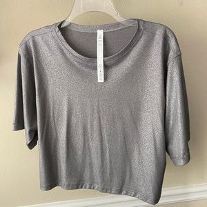 Lululemon X Soulcycle to the beat crop tee sz 10